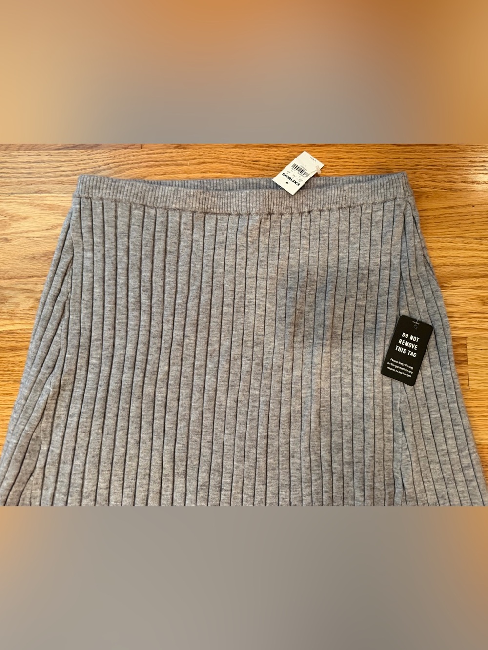 Express Gray Ribbed Knit Maxi Sweater Skirt Women’s Large NWT Stretch A-Line - Picture 3 of 10